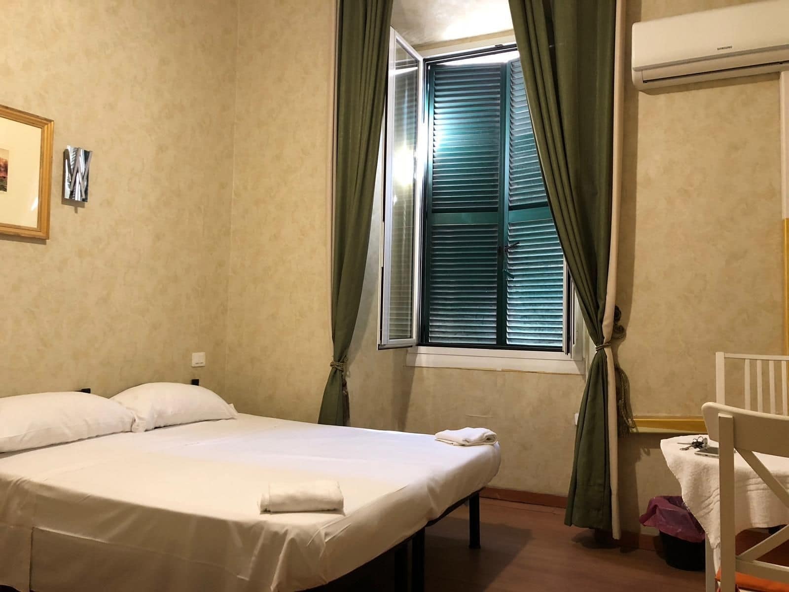 Renting Rooms Rome Exterior photo
